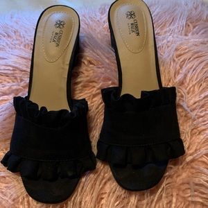 Worn once cushion walk Avon